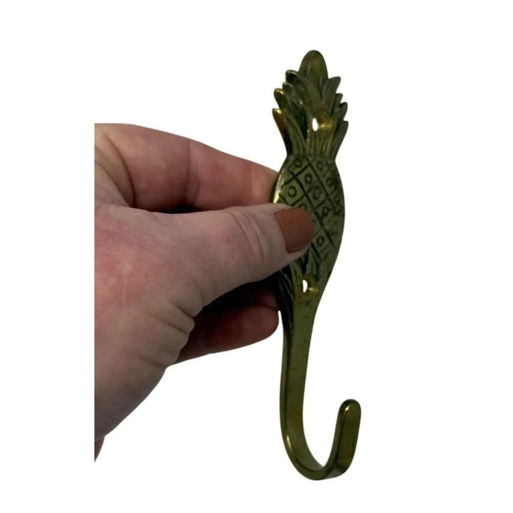 Vintage Brass Pineapple Wall Hook Hospitality Symbol Coat Hook Tropical Entryway